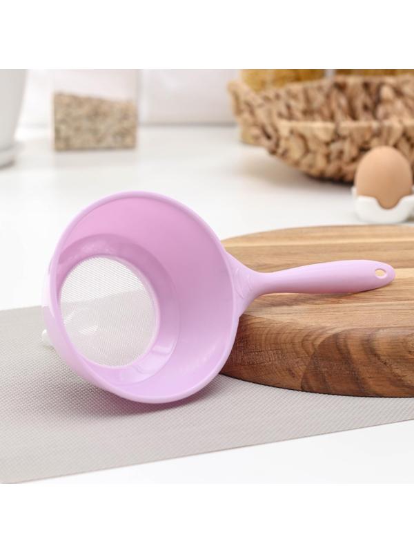 Воронка-сито пластиковая «Комбо», 24,5×12×14,5 см, цвет МИКС