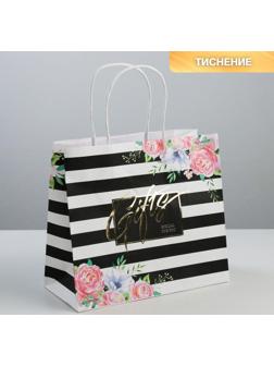 Пакет подарочный крафтовый «Gifts», 25 × 22 × 12 см