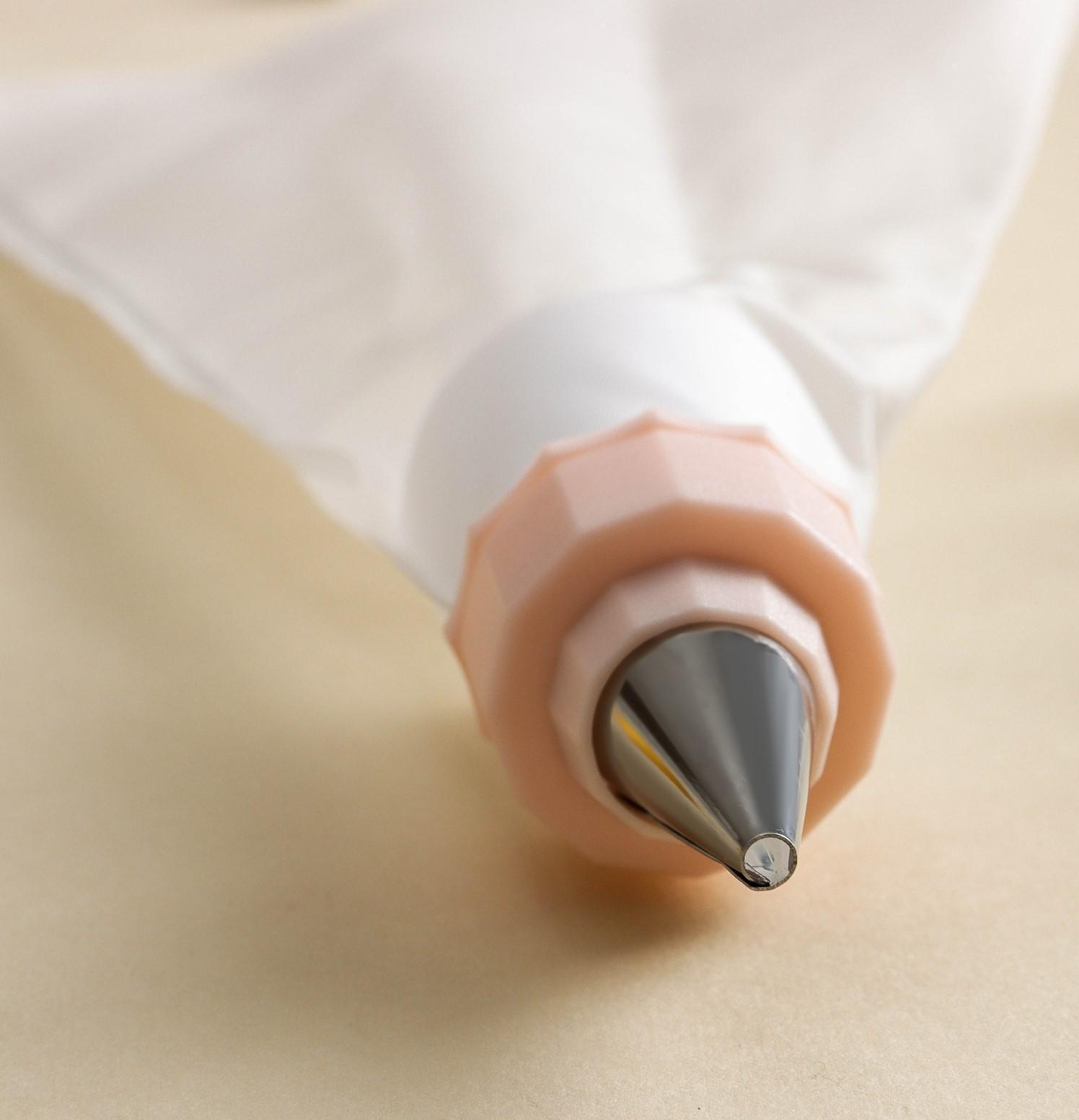 Набор кондитерский Доляна, 11 предметов: мешок, 10 насадок, цвет МИКС