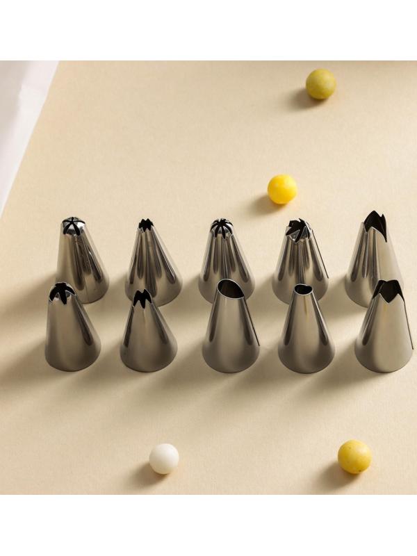 Набор кондитерский Доляна, 11 предметов: мешок, 10 насадок, цвет МИКС