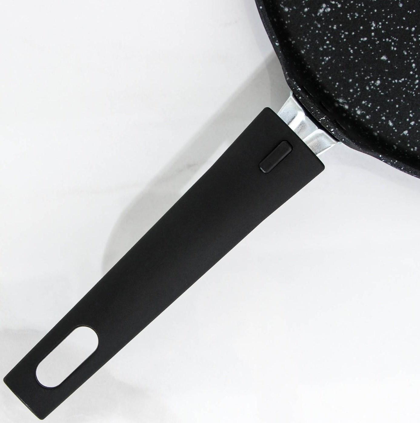 Сковорода блинная, d=20 см, пластиковая ручка, антипригарное покрытие, цвет тёмный мрамор