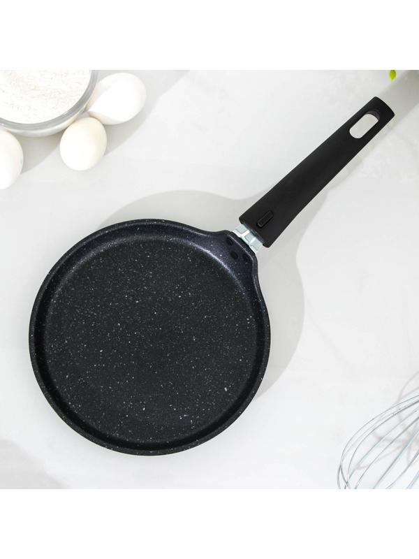 Сковорода блинная, d=20 см, пластиковая ручка, антипригарное покрытие, цвет тёмный мрамор