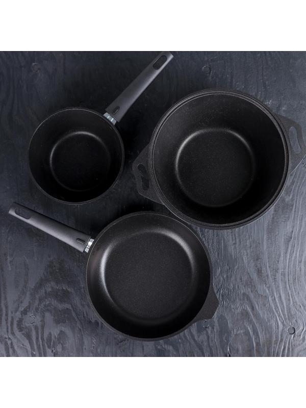 Набор кухонной посуды «Традиция №1», антипригарное покрытие, крышка, цвет чёрный