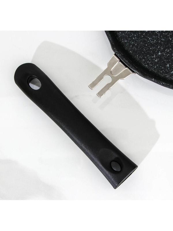 Сковорода блинная, d=22 см, пластиковая ручка, антипригарное покрытие, цвет тёмный мрамор