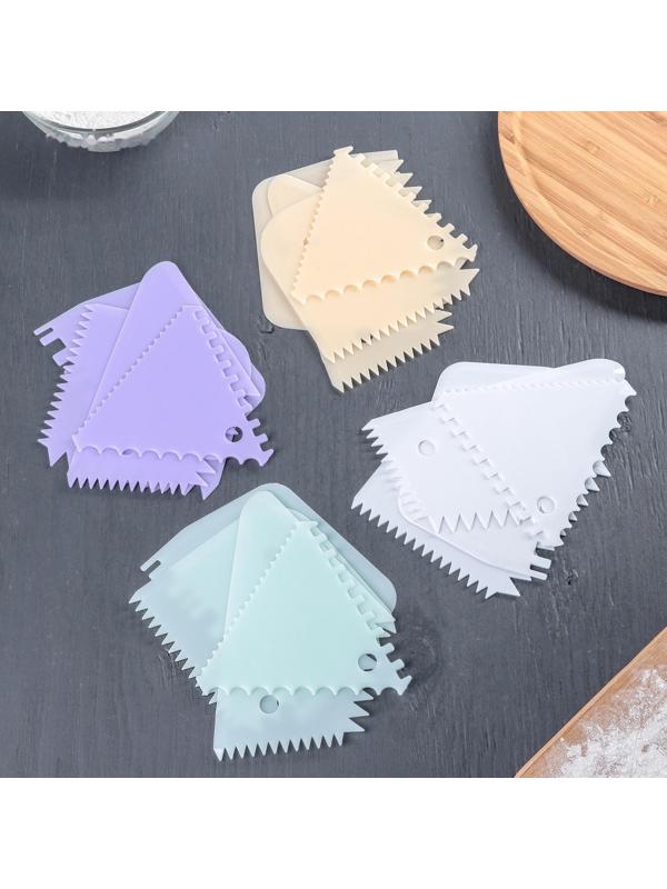 Набор шпателей кондитерских Доляна, 4 предмета, 11,7×10,2 см, 15,5×9,3 см, 11×11 см, 13×9,3 см, цвет МИКС