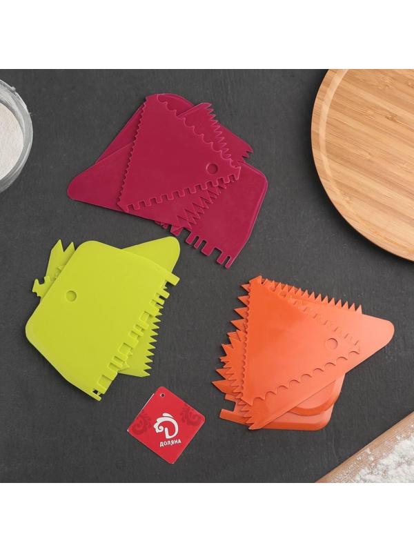 Набор шпателей кондитерских Доляна, 4 предмета, 11,7×10,2 см, 15,5×9,3 см, 11×11 см, 13×9,3 см, цвет МИКС