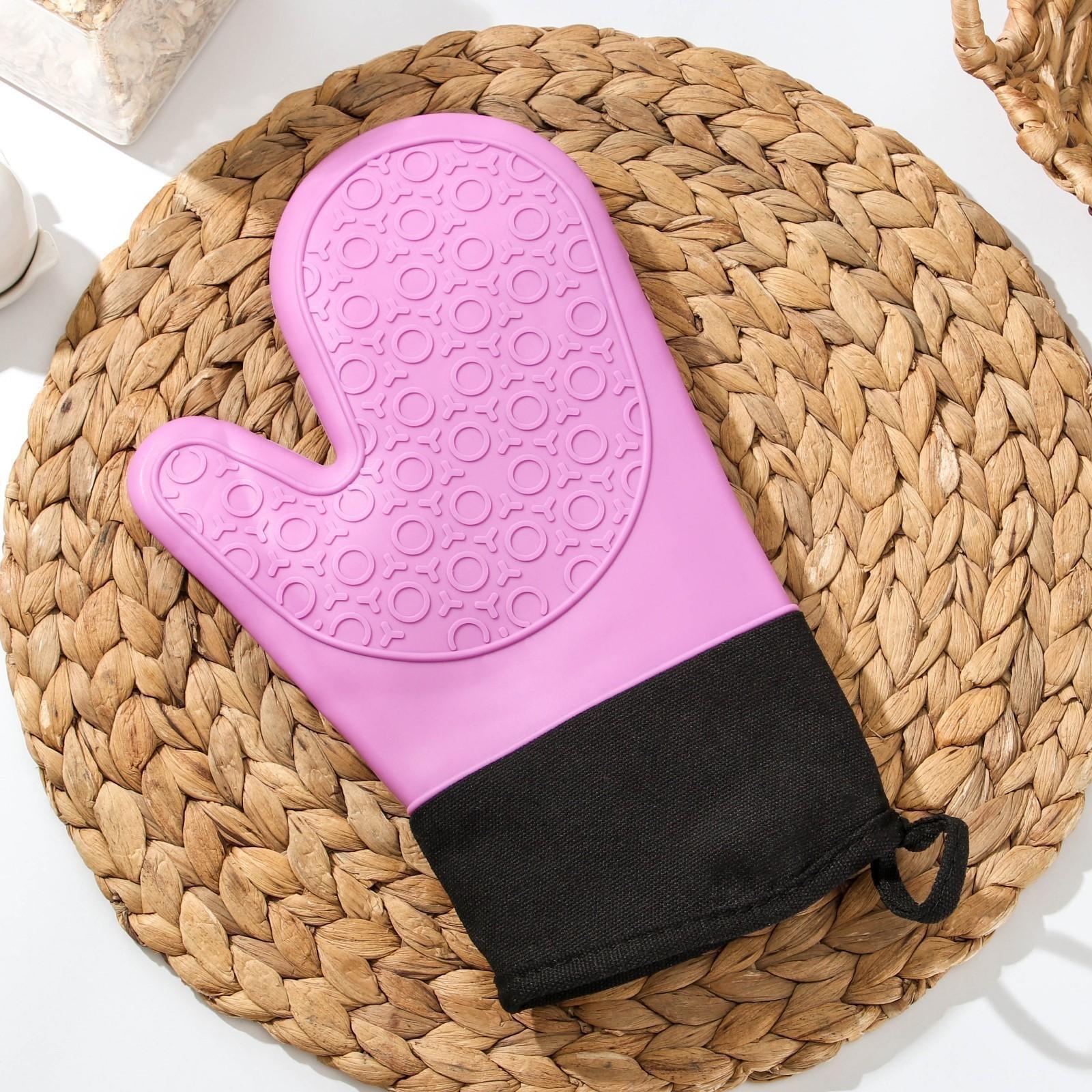 Рукавица силиконовая для горячего с манжетой Доляна «Профи», 29,5×18×1,5 см, цвет МИКС