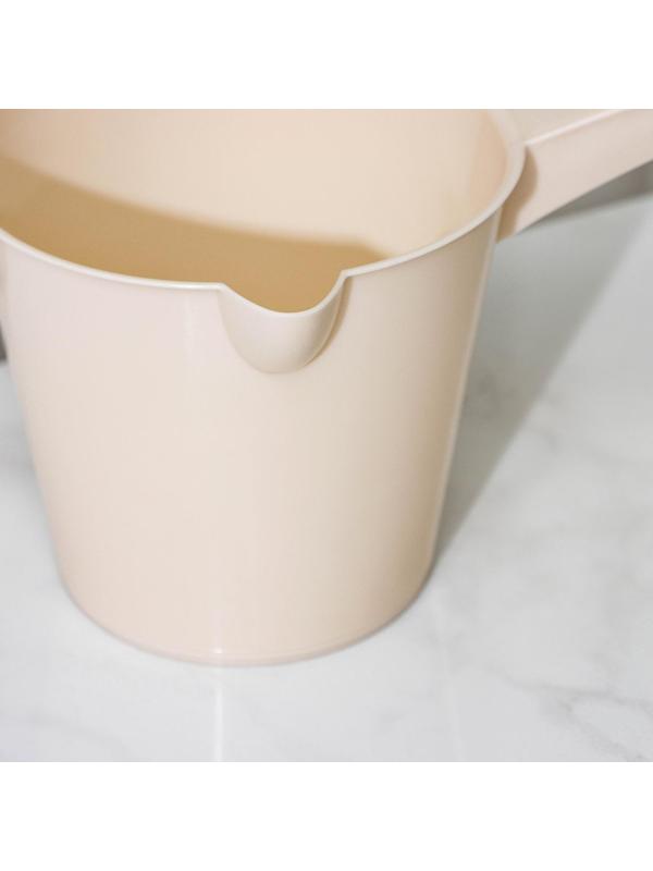 Ковш со сливом «Эконом», цвет МИКС