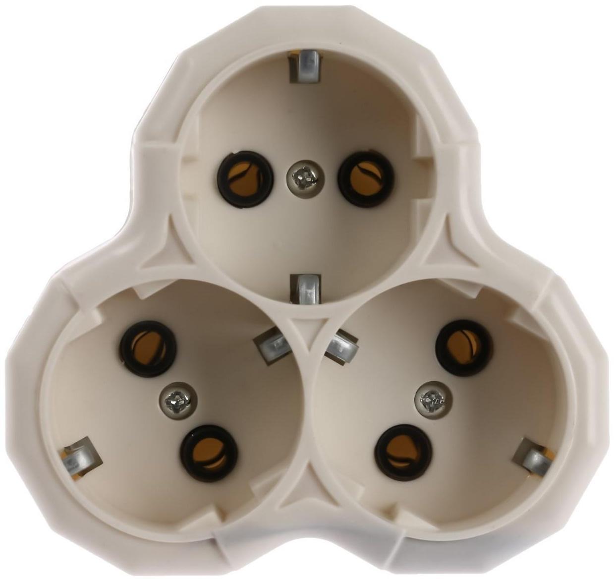 Разветвитель, 3 розетки, 16А, с з/к, белый