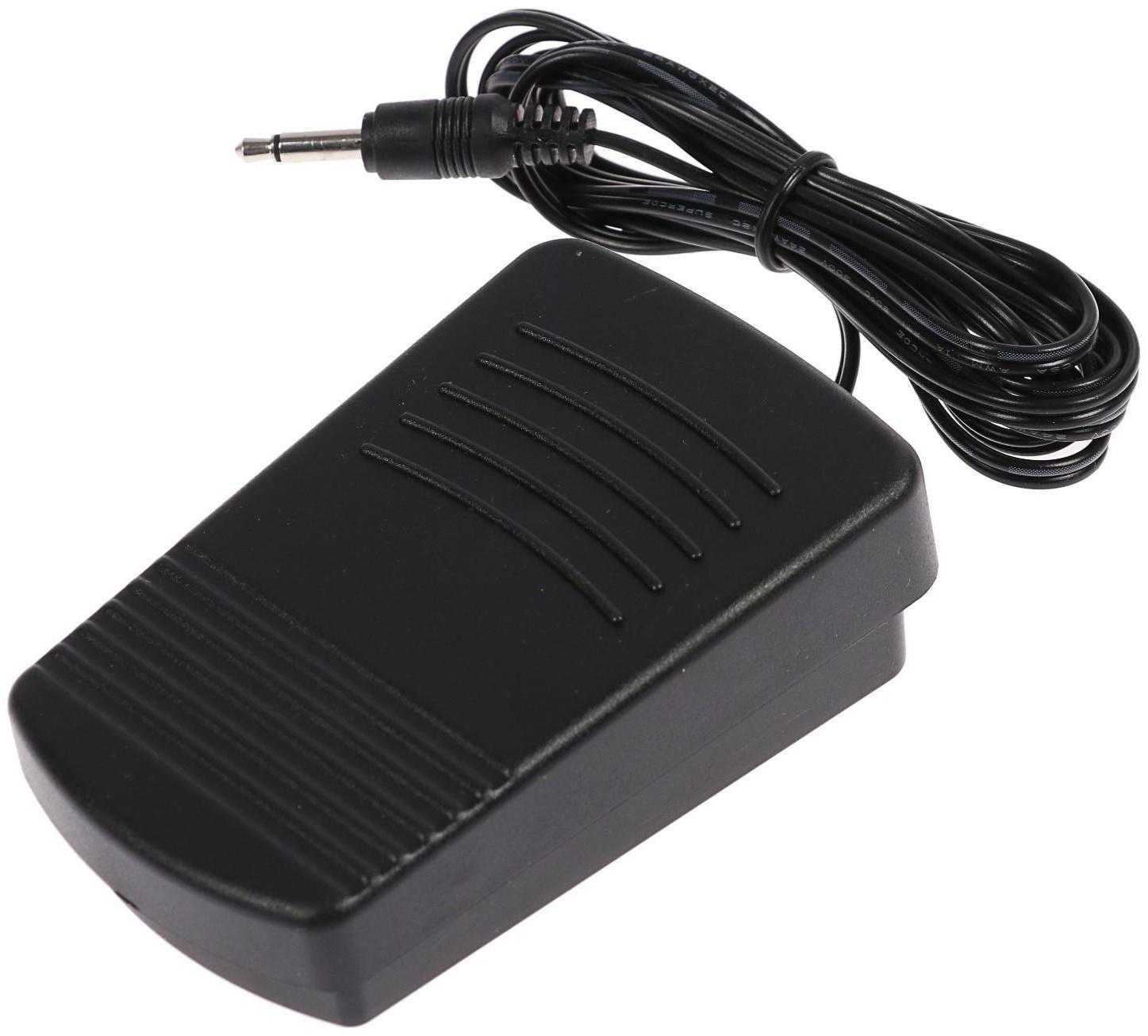 Швейная машинка Luazon LSH-03, 6 Вт, полуавтомат, 2 скорости, 4xАА или 220 В, белая