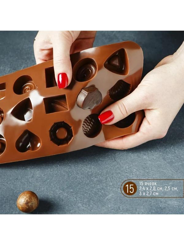 Форма для льда и кондитерских украшений Доляна «Лакомство», 21×10,4 см, силикон, 15 ячеек