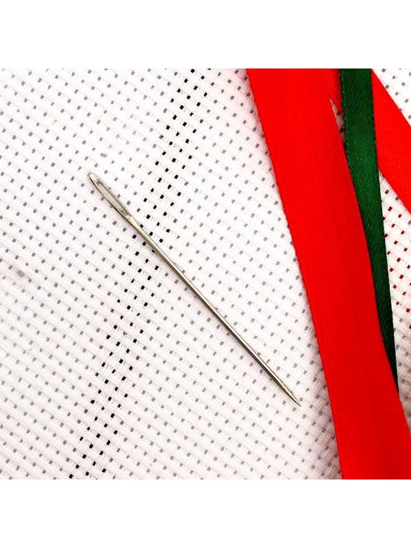 Вышивка лентами на канве «Красные маки». Набор для творчества