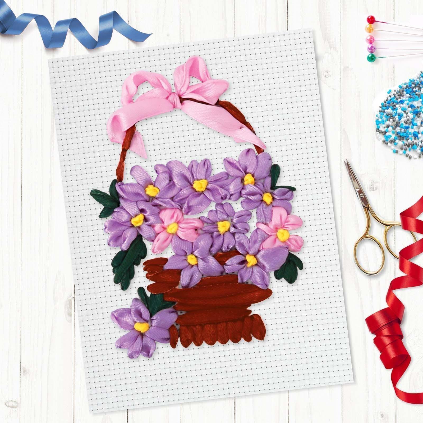 Вышивка лентами на канве «Корзинка фиалок»