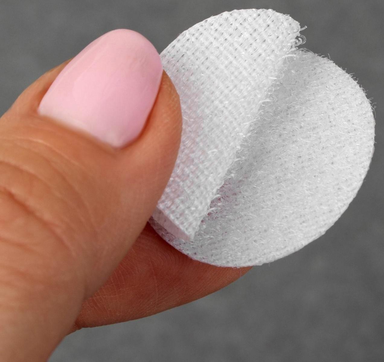 Набор липучек на клеевой основе, d = 3 см, 4 пары/8 шт, цвет белый