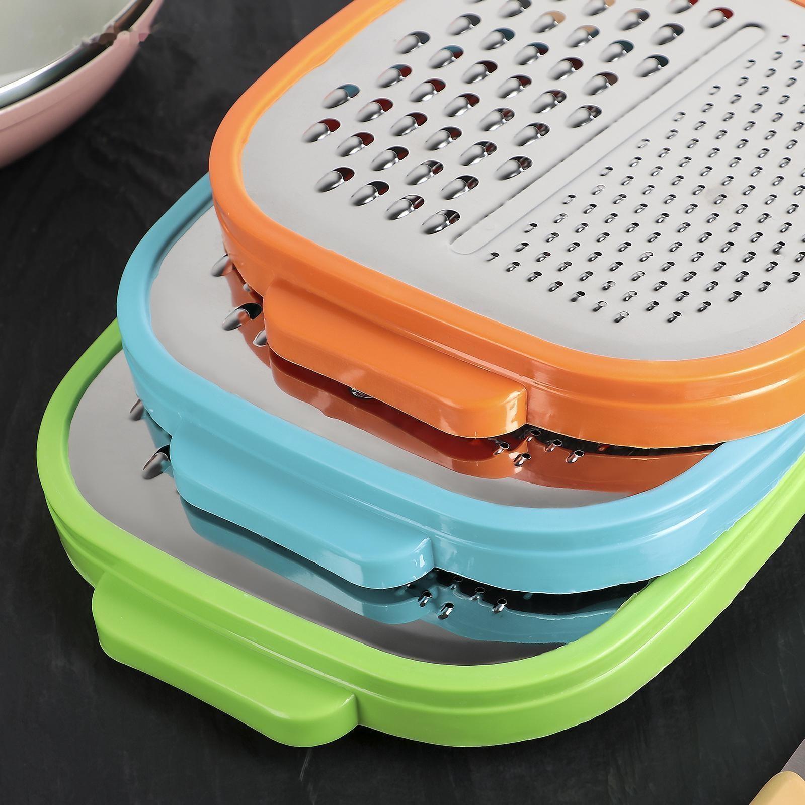 Тёрка с контейнером Доляна «Универсал», 2 в 1, 23×18×5 см, цвет МИКС