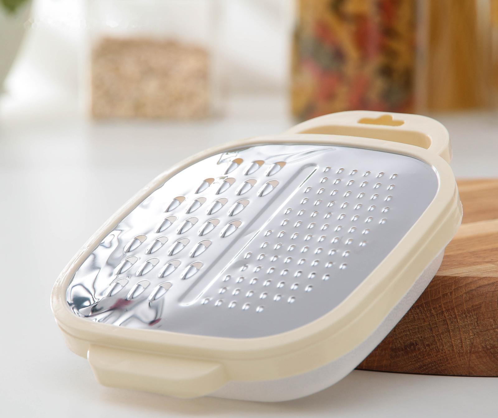 Тёрка с контейнером Доляна «Универсал», 2 в 1, 23×18×5 см, цвет МИКС