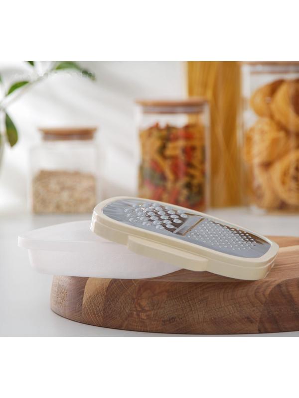 Тёрка с контейнером Доляна «Универсал», 2 в 1, 23×18×5 см, цвет МИКС