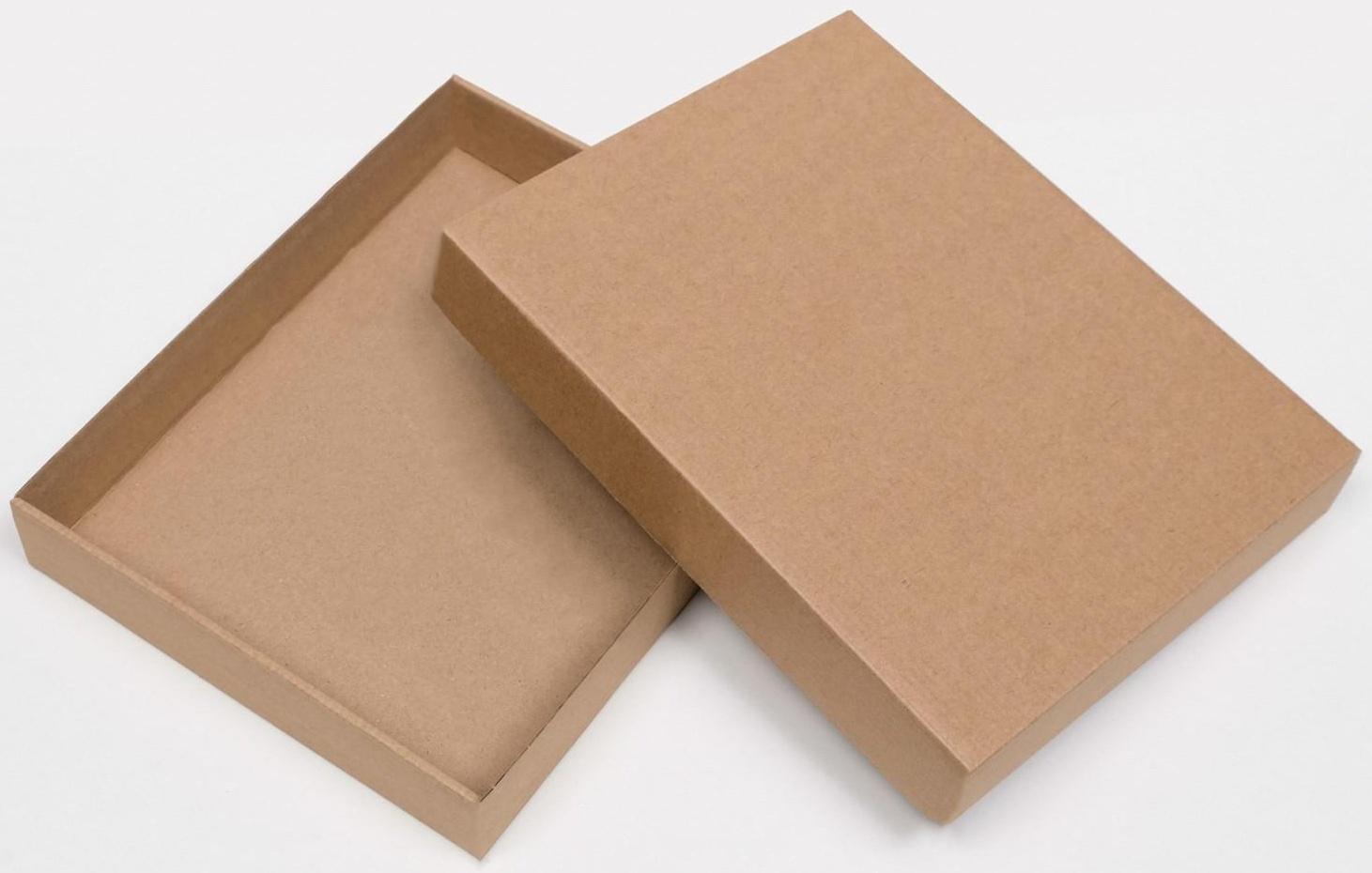 Коробка сборная без печати крышка-дно бурая без окна 26 х 21,5 х 4 см