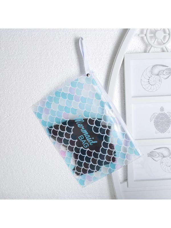 Косметичка для купальника, отдел на зип-локе, цвет белый / голубой