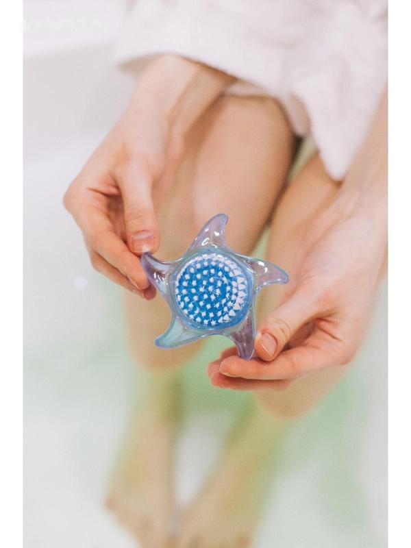 Пемза для педикюра с щёткой «Звезда», 9 см, цвет МИКС