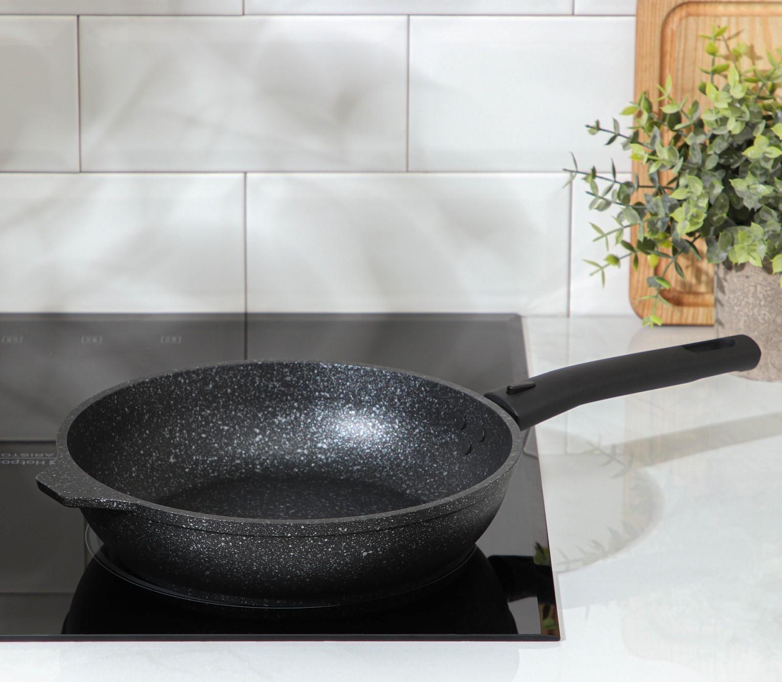 Сковорода, d=24 см, съёмная ручка, антипригарное покрытие, цвет тёмный мрамор