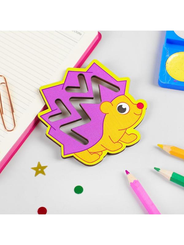 Трафареты для рисования «Животные», рисунок наклеен