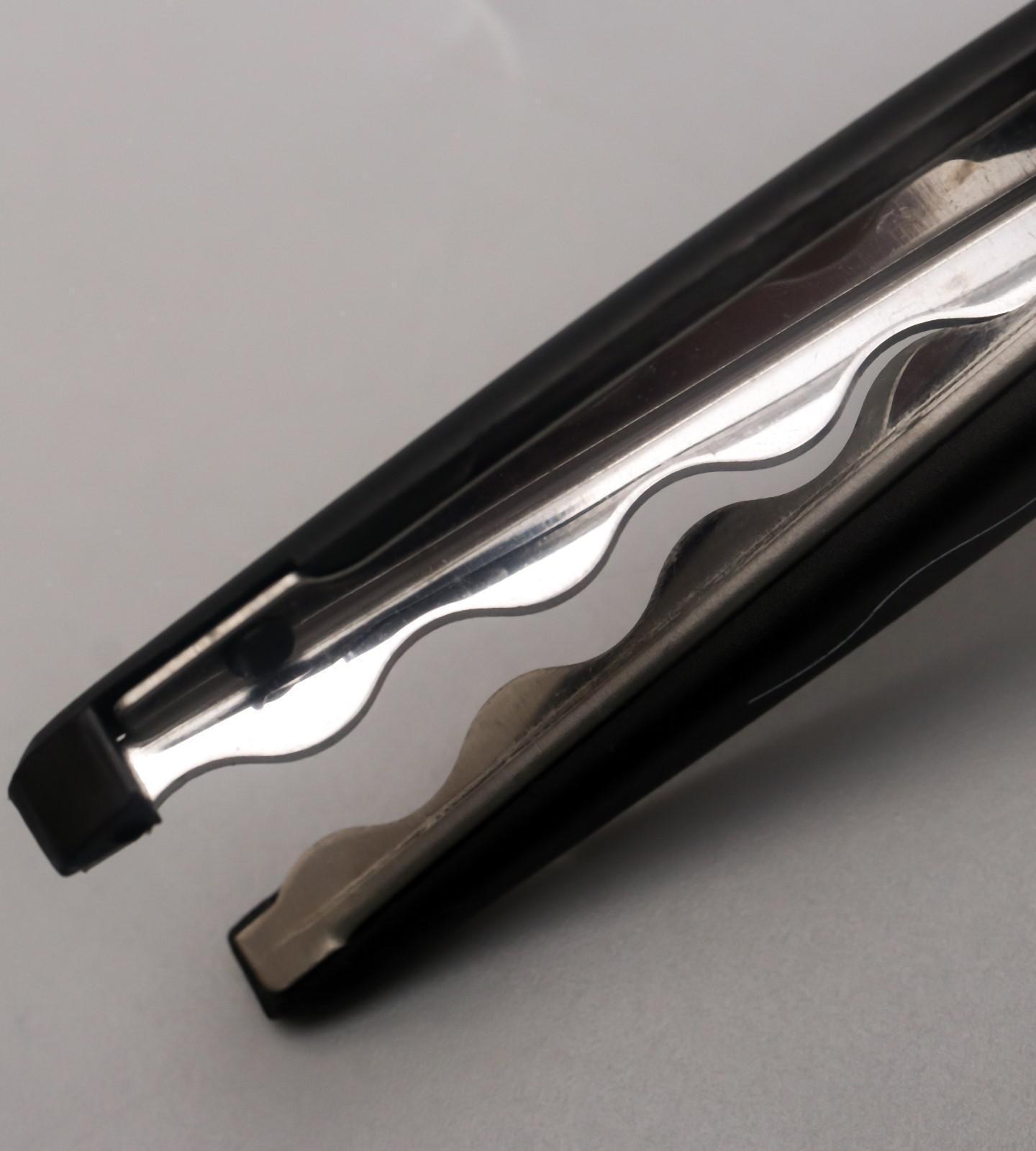 Ножницы детские 16,5 см ОСТРОВ СОКРОВИЩ, фигурн, черн-син, блистер с европодв 236780