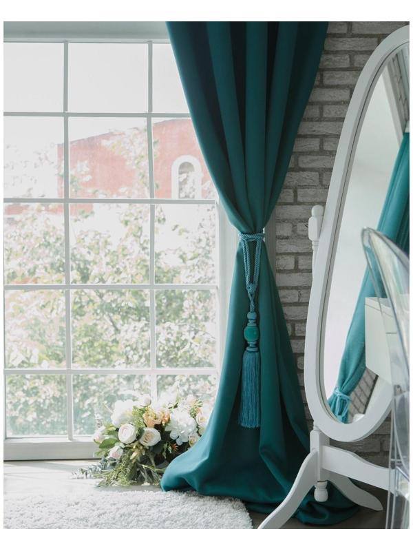 Штора портьерная «Этель» 250×265 см, блэкаут, цвет изумрудный, пл. 210 г/м², 100% п/э