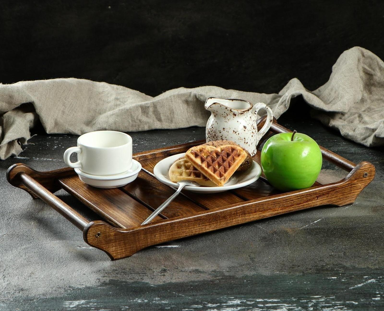 Поднос деревянный для завтрака 