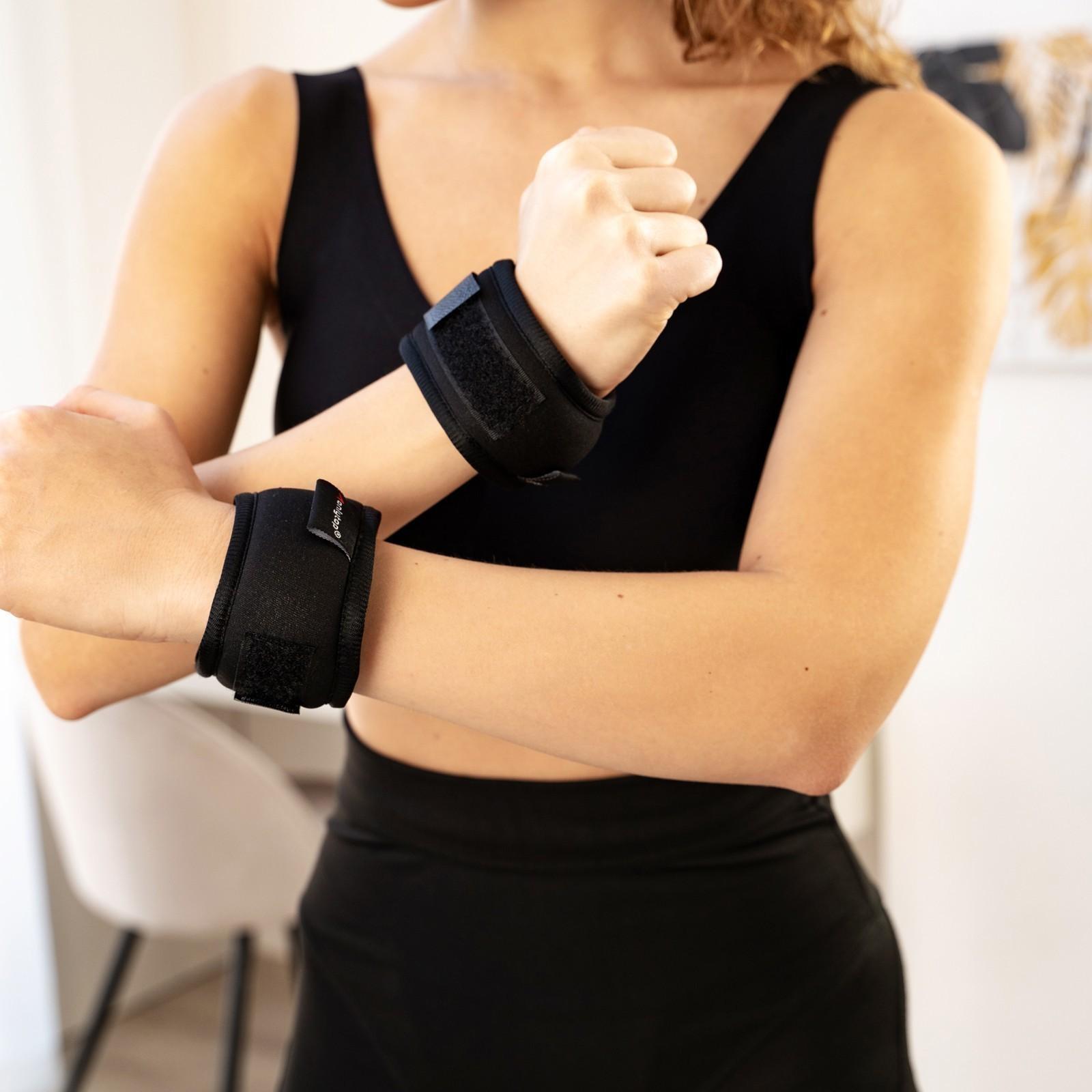 Утяжелители на запястье 2 × 300 г, цвет чёрный