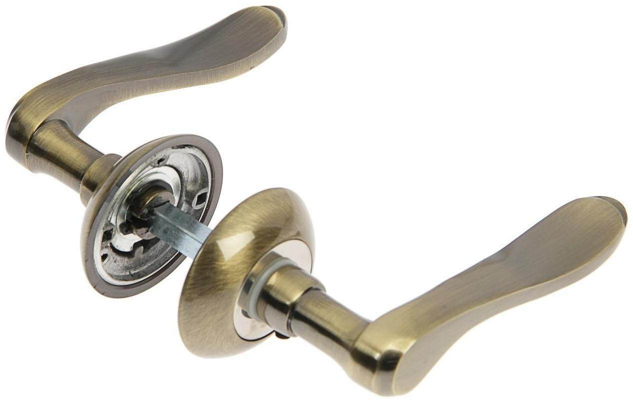 Ручка дверная 