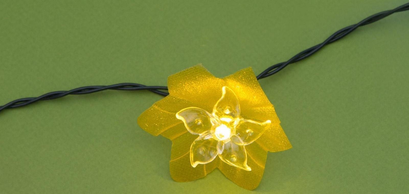 Гирлянда «Нить» 4.5 м с насадками «Лилии», тёмная нить, 30 LED, свечение белое, 2 режима, солнечная батарея