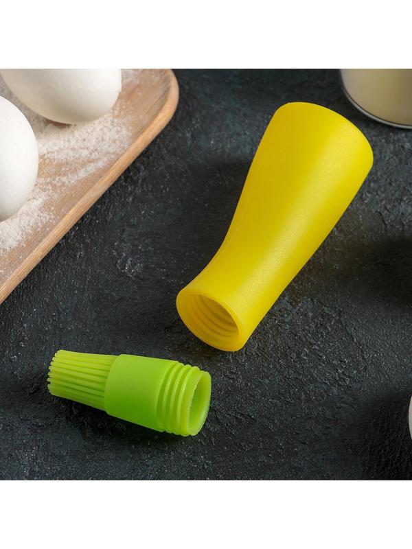 Кисть с резервуаром для масла Доляна «Самуй», 13×4,5×4,5 см, цвет МИКС