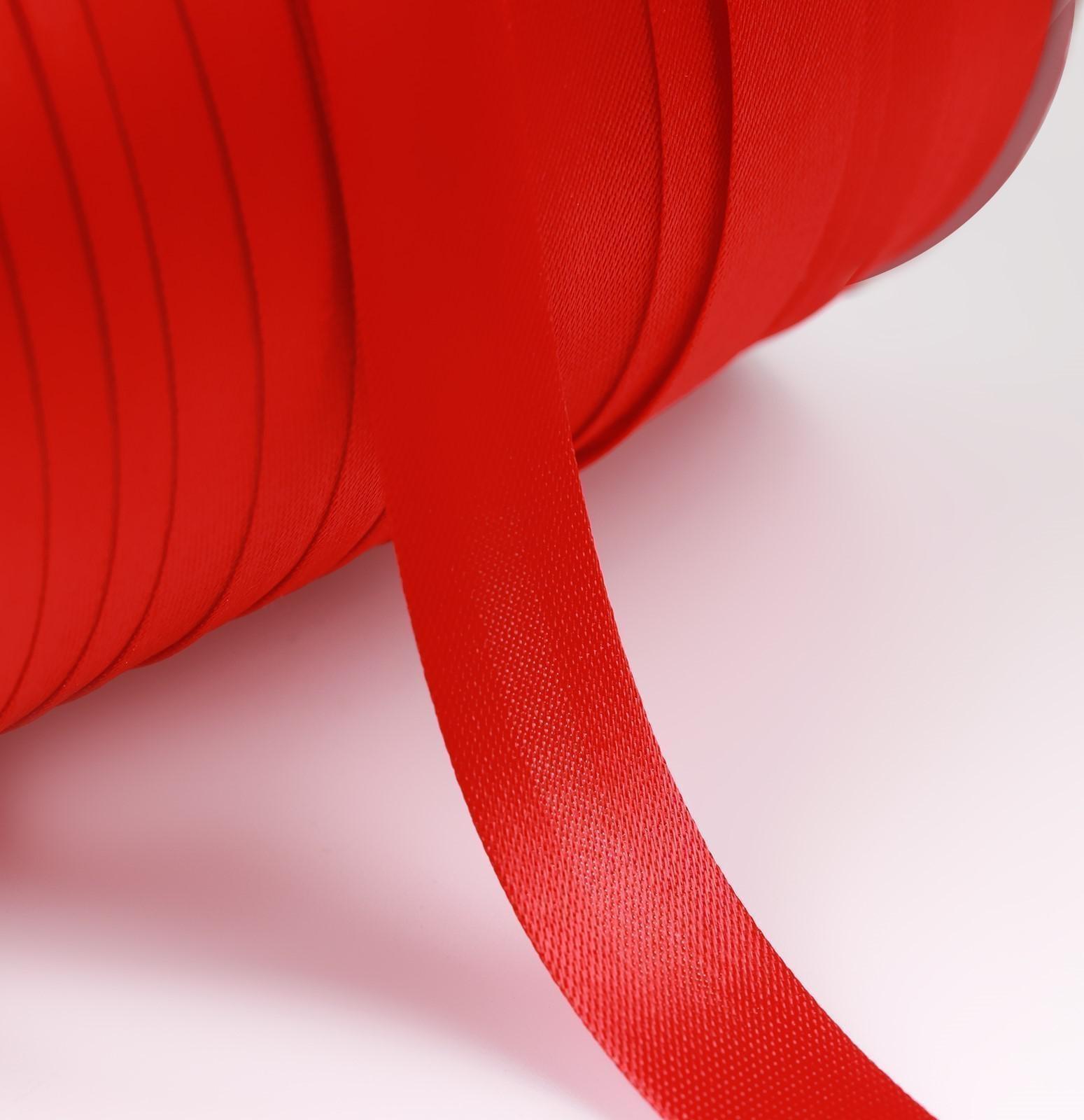 Косая бейка атласная, 15 мм × 132 м, цвет красный F162