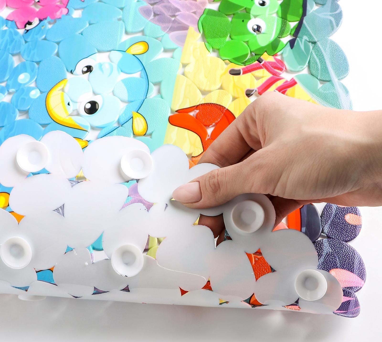 SPA-коврик для ванны на присосках Доляна «Яркие рыбы», 35×68 см, галька