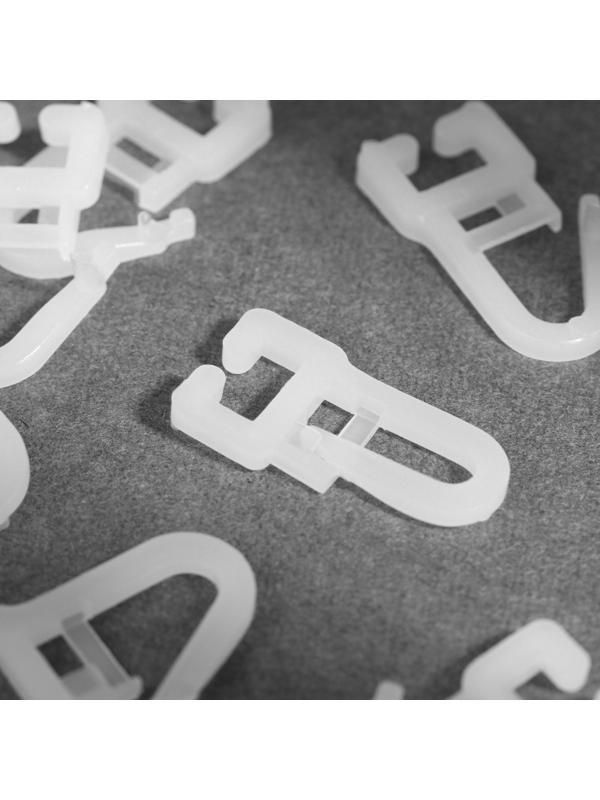 Крючок для штор, 25 × 10 мм, цвет белый