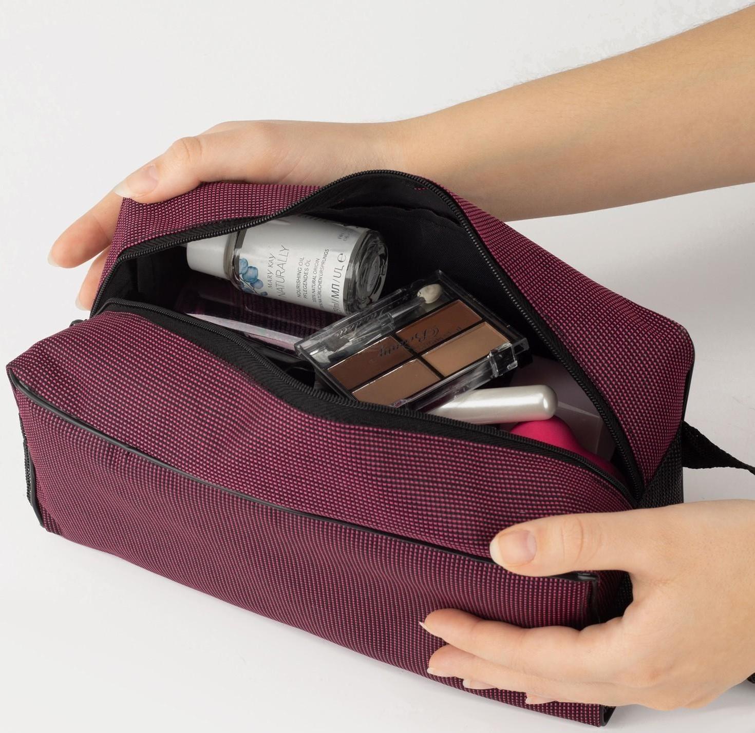 Косметичка на молнии, цвет бордовый