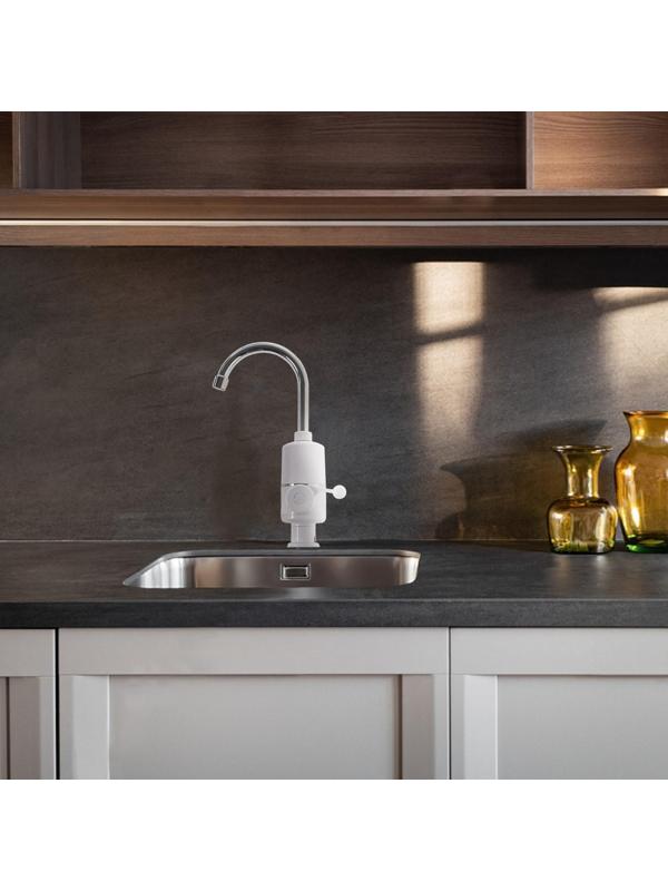 Кран-водонагреватель Luazon LHT-01, проточный, 3 кВт, 220 В, белый