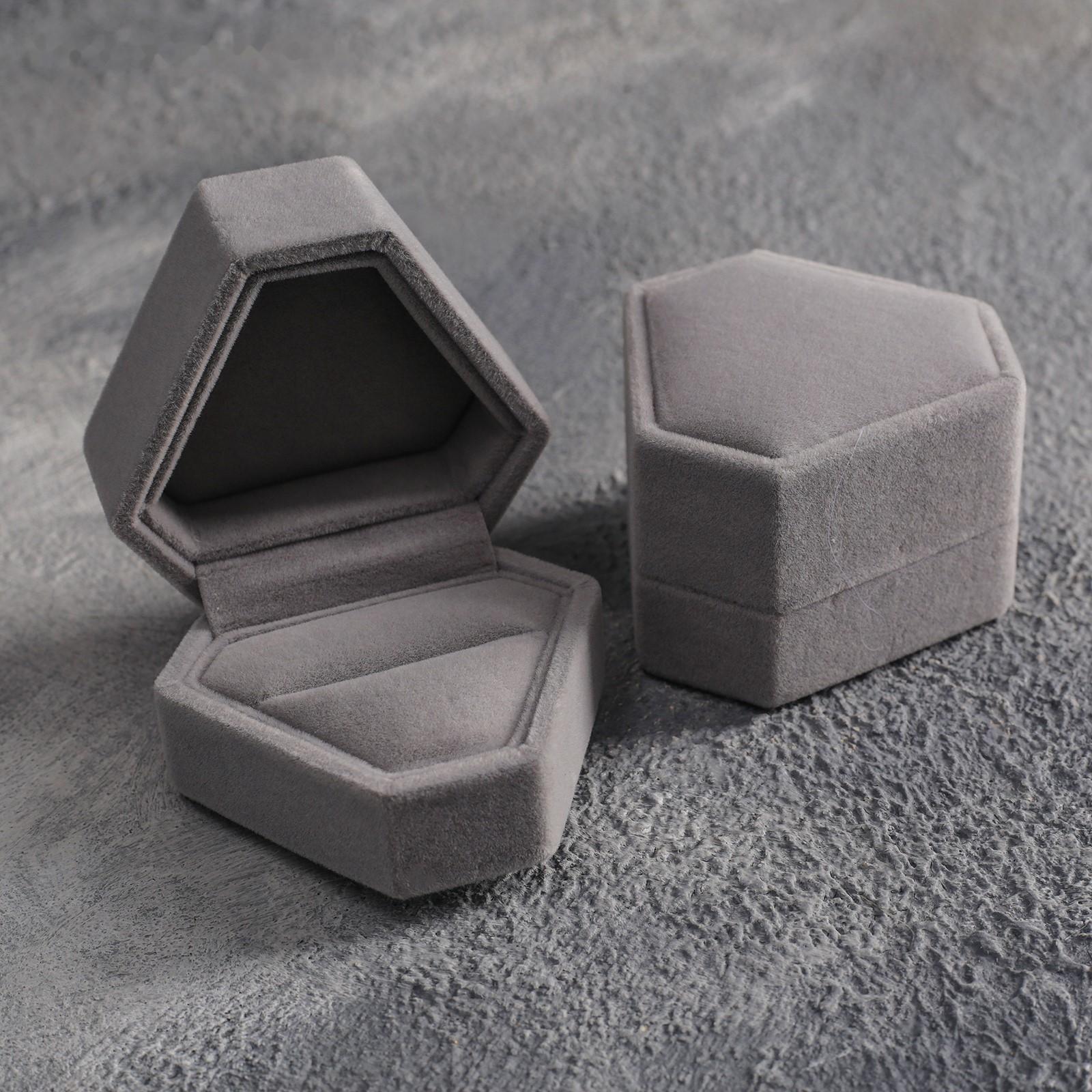 Футляр бархатный под серьги/кольцо 