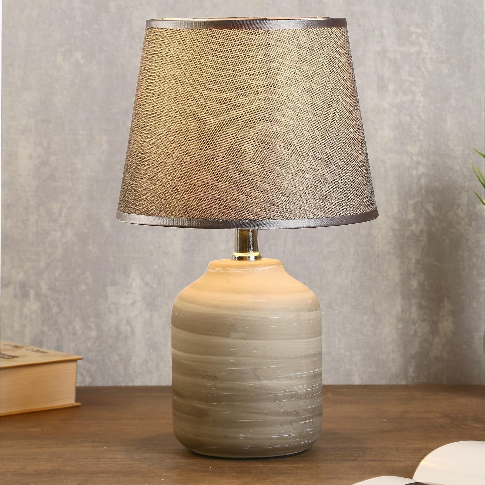 Лампа настольная 