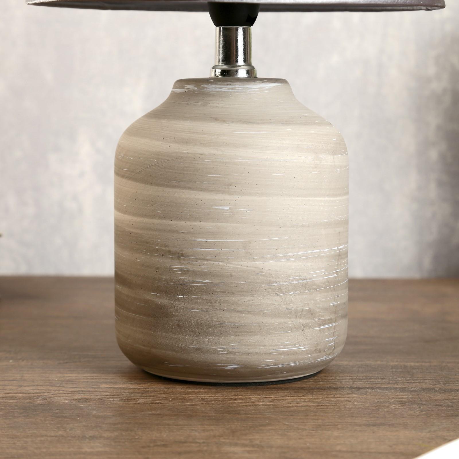 Лампа настольная 