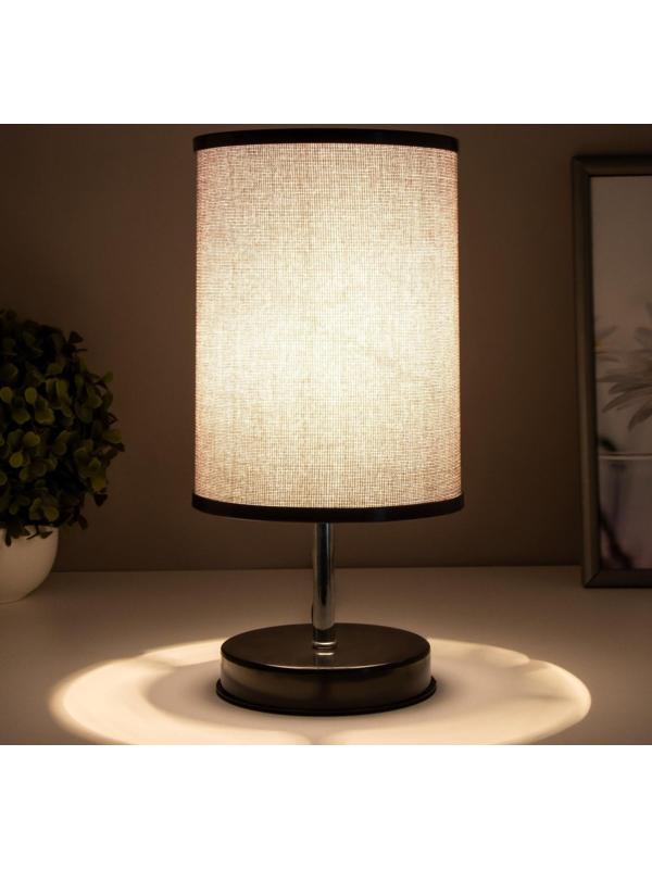 Лампа настольная 