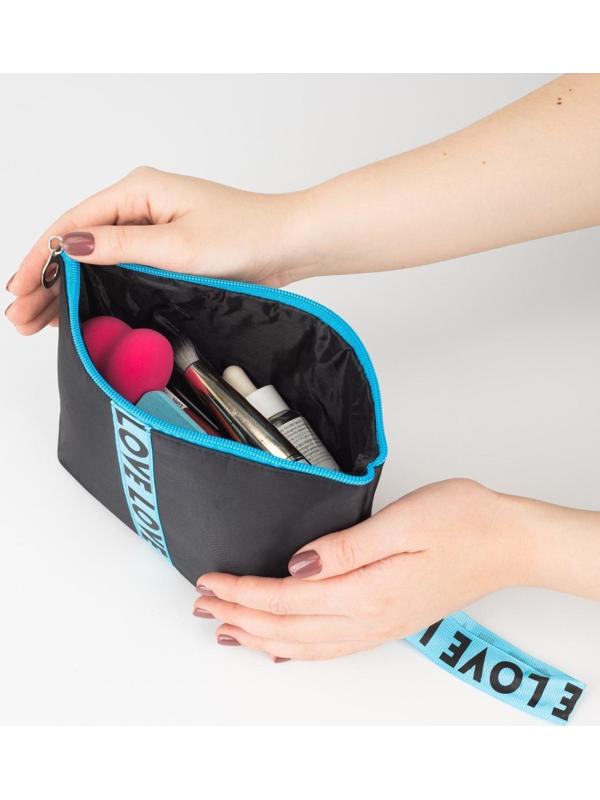 Косметичка на молнии, цвет чёрный/голубой