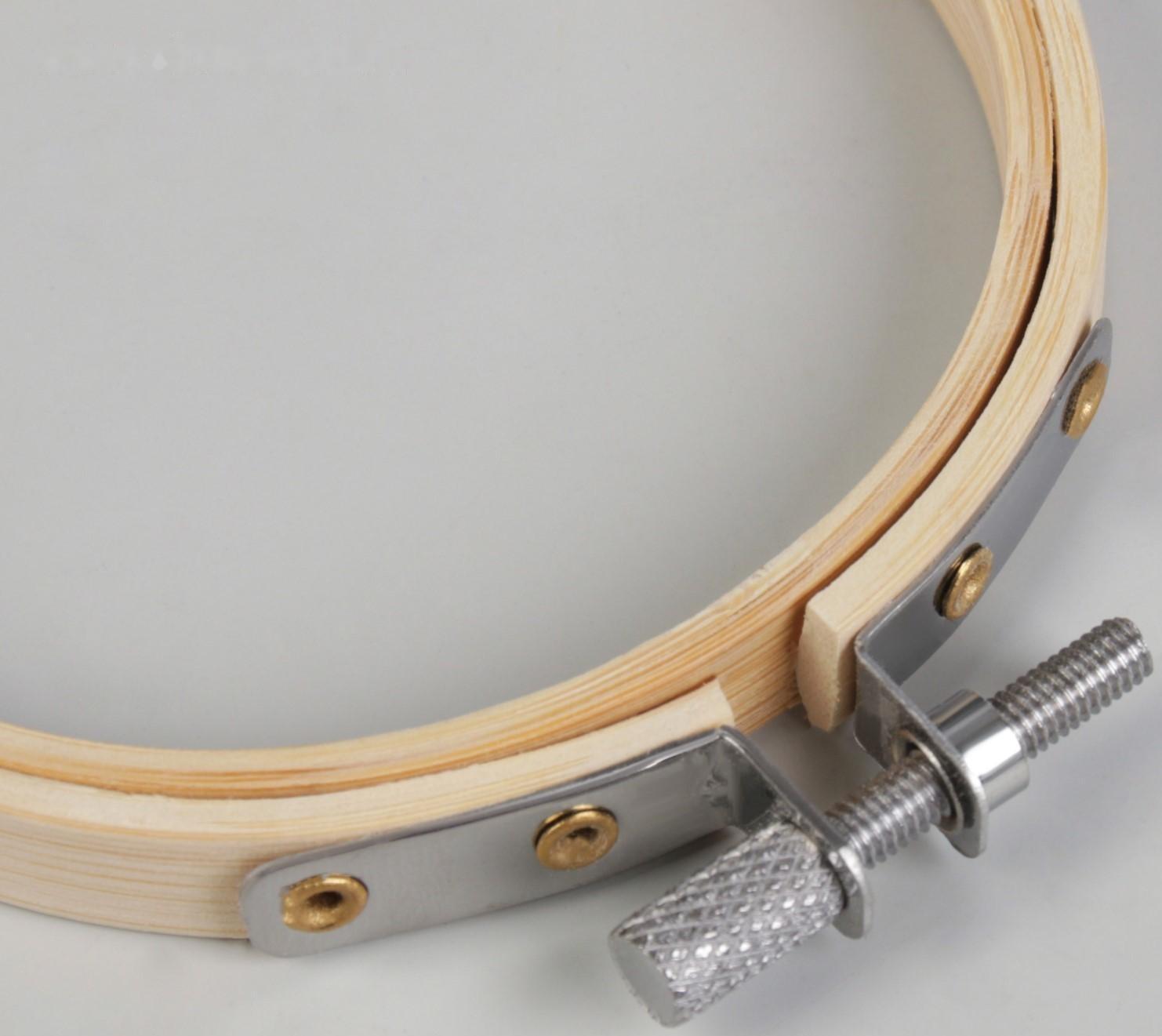 Пяльцы для вышивания, d = 8,3 см, цвет светлое дерево