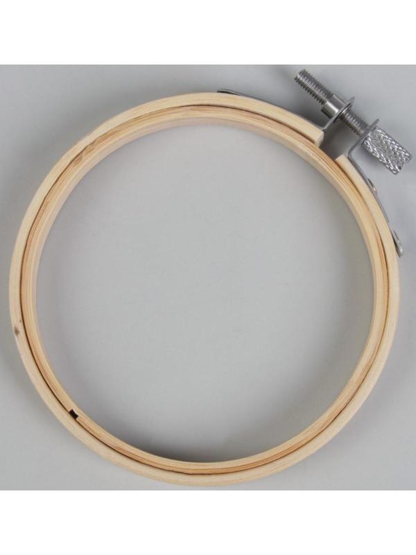 Пяльцы для вышивания, d = 8,3 см, цвет светлое дерево