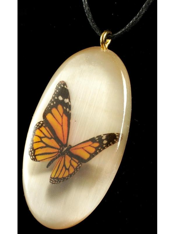 Кулон «Бабочки», 3D, 3×5,5 см, селенит