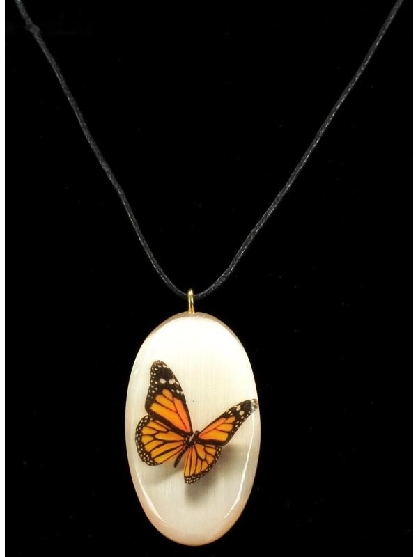 Кулон «Бабочки», 3D, 3×5,5 см, селенит