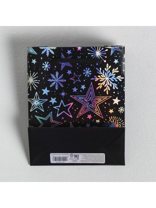 Пакет голографический вертикальный «Волшебного Нового года», S 12 × 15 × 5.5 см
