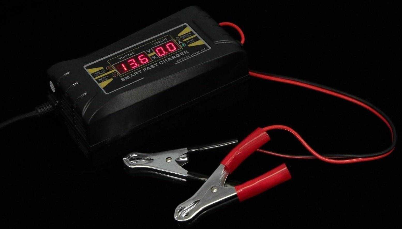 Зарядное устройство АКБ 12 В, 10А, автомат, 150-250 В, 87 Вт, ЖК дисплей