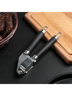 Пресс для чеснока Доляна «Нео», 18,5 см, ручка soft-touch, цвет чёрный